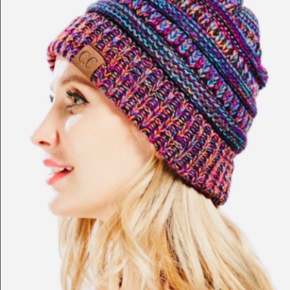 Women Messy Bun Hat! - Picture 2 of 6